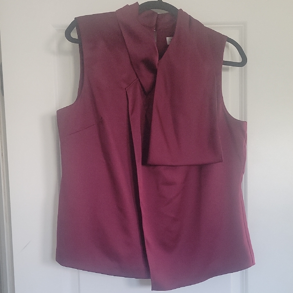 Tahari ASL Burgundy Sleeveless Blouse